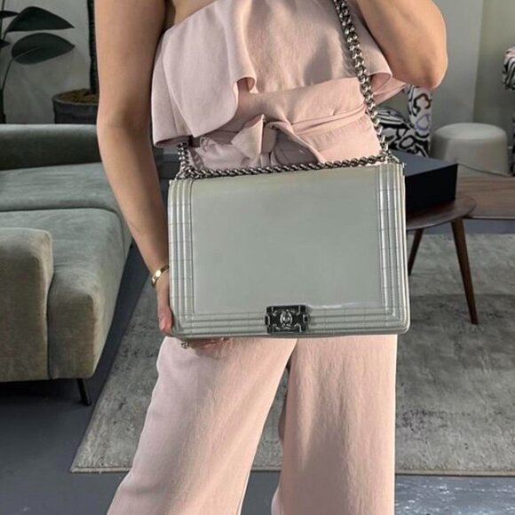 Chanel Large Boy Bag - Picture 1 of 8